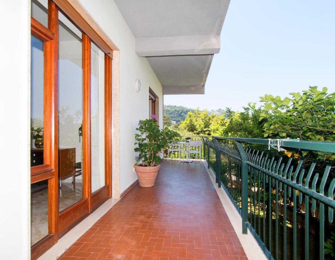 Casa Enza, For Up To 5 People, Sorrento Center Διαμέρισμα Εξωτερικό φωτογραφία